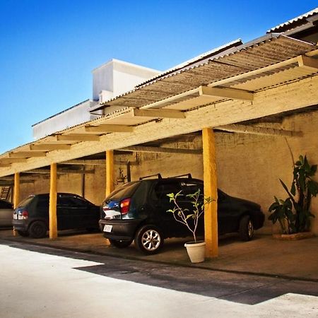 Отель Residencial Flamingo Бомбиньяс Экстерьер фото